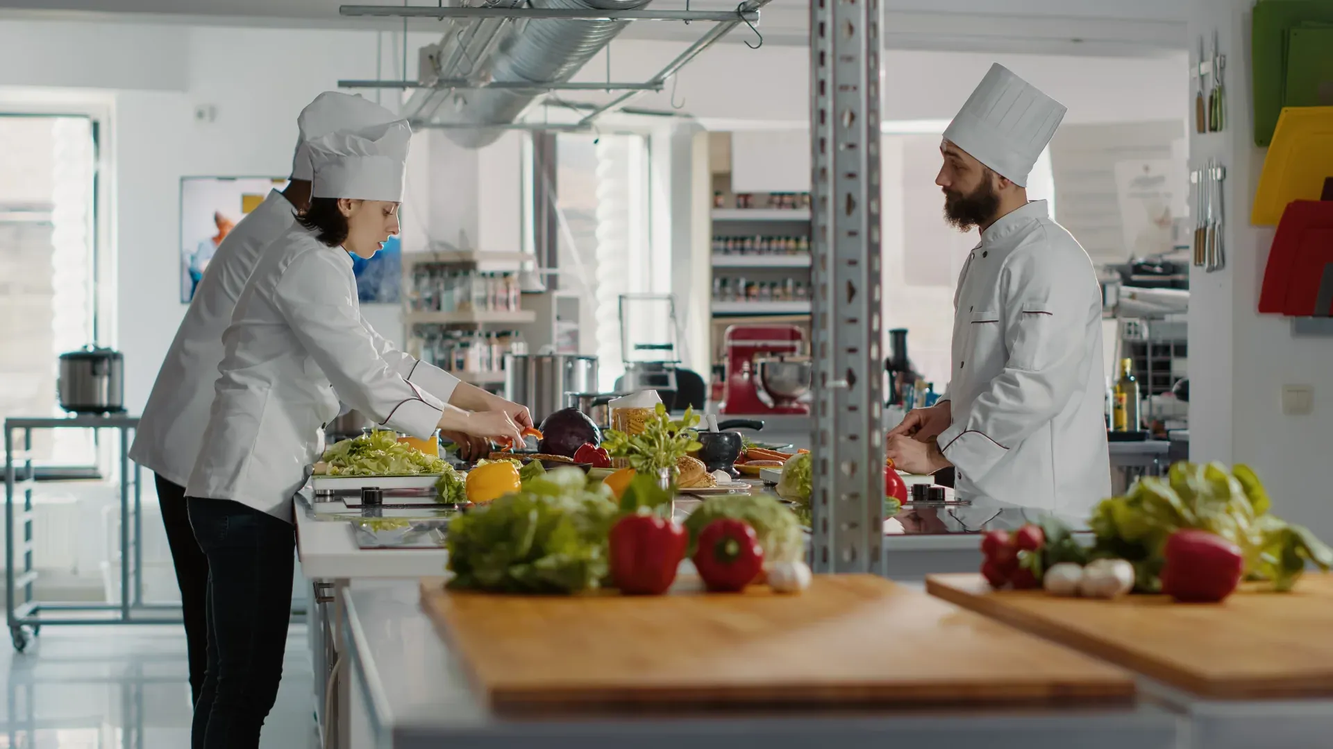 AI Food Safety Examples: Scenarios Teams Recognize